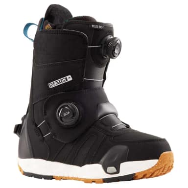 burton felix woman step on snowboard boots