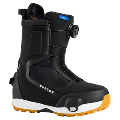 burton highshot woman step on snowboard boots