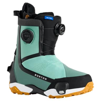 burton highshot x woman step on snowboard boots