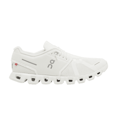on cloud 5 'undyed white'
