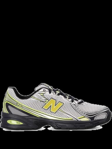 new balance u740 trainers